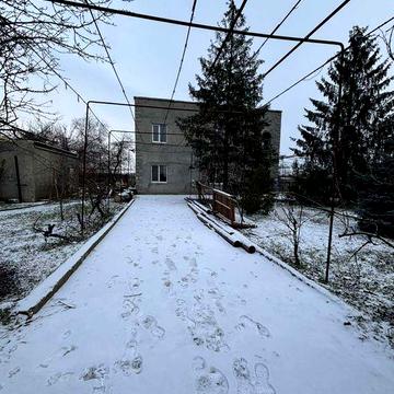 Продам капитальный дом отдельностояший  пакет документы.