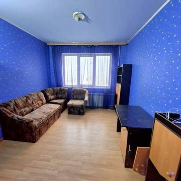 Продаж 3К . 70 м2  прт Червоної Калини  ( Маякоаського ) ЖК Червоної Калини 12- Б