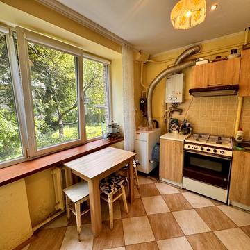 Дмитра Вітовського вул. (), 38