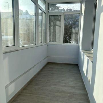 3х кім велика квартира центр обкомівський будинок