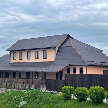 Продається двоповерховий будинок в м. Жашків автономний сонячні панелі