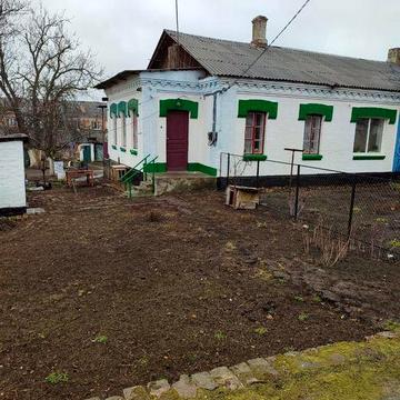 В селещі Капітанівка продам квартиру