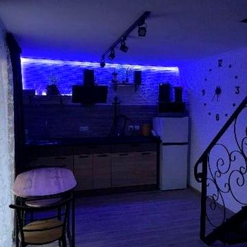 Сдам красивый дом 2 к+ кухня студия Фонтанка!Собачку можно! отдельный