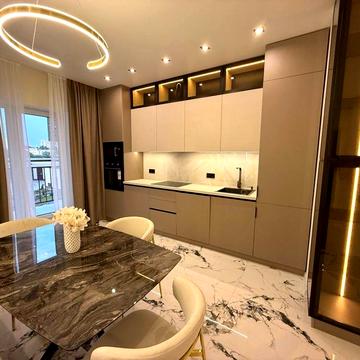 2 комн квартира на Краснова / жемчужина/ кадор