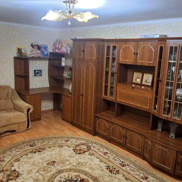 Продам 2-комнатную квартиру в Белгороде-Днестровском. 2 этаж 52 кв.м.