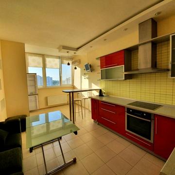 Пішонівська вул., 24/2