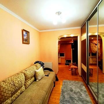 Прадається трьохкімнатна квартира в Самборі!