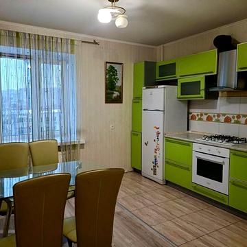 Здам в оренду  Двокімнатна. Вся мебель та техніка.