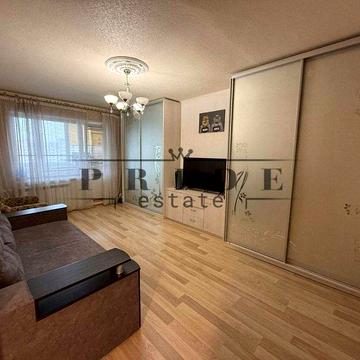 *Продам двокімнатну квартиру на Оболоні! Героїв Дніпра 19. Біля метро.