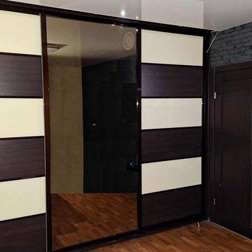 ГРИВНА! БЕЗ КОМІСІЇ! Продам 2к на гарному 3пов Дарницька пл. 15хвилин!