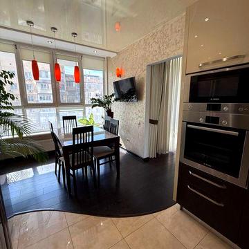 3-кімнатна квартира зі СТИЛЬНИМ ремонтом у будинку від СК Стікон