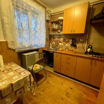 Продам 2-кімнатну квартиру, в гарному районі