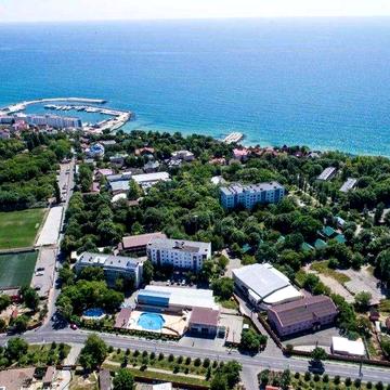 Преміальний новий будинок поруч з морем