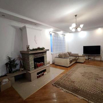 здається будинок