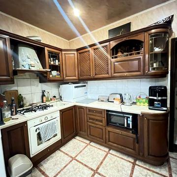 Продаж великого будинку 179 м² з торгом через ремонт даху. Баварія