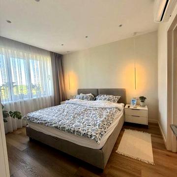 Продаж 2 кім квартира з дизайнерським ремонтом 74 м², Львів, Жасминова