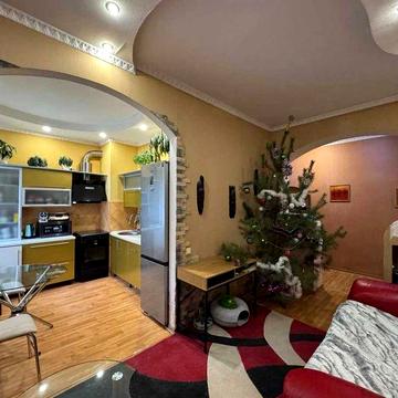 Продам 3к. квартиру по вул. Сергія Нігояна пр. 42