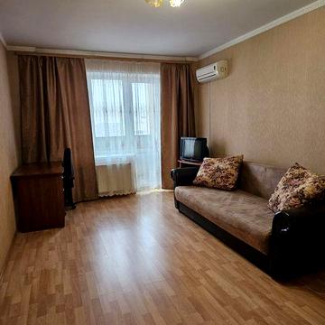 Дюковская  сдаётся впервые