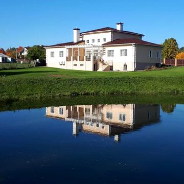 Центральна