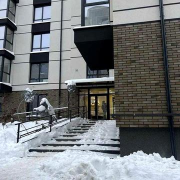 Продам 1-кімнатну квартиру з ремонтом в новобудові