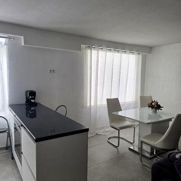 Стильна 2-к.  квартира на Підволочиське шосе