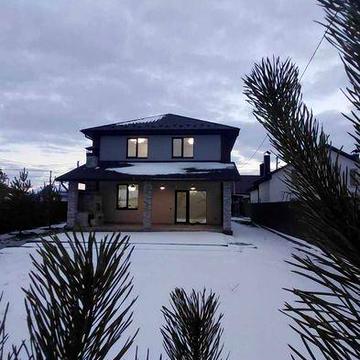 Продам розкішний сучасний будинок в Зарванцях 0216