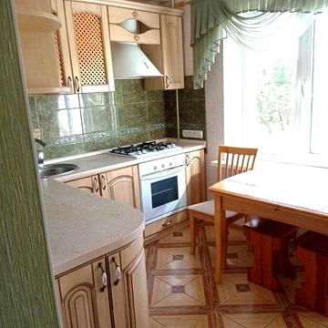 Сдам 2х комн кв 3эт/9ти, ул.Сытова, р-н Варуса, Космос. Ремонт.