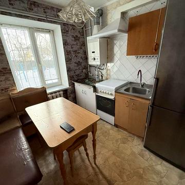 Продаж квартири 2 кім. вул. Френкеля ( р-н Еко маркету)