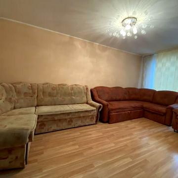 Сдам 3х кв Ладожская  /   Дмитрия. Вишневецкого дом 21