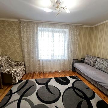 Кулика і Гудачека вул. (Макарова), 56