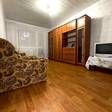 Сдам 1-но комн.кв. м.Дворец спорта,ул.Петра Григоренко.