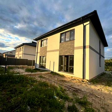 Продаються котеджі у селі Рудно