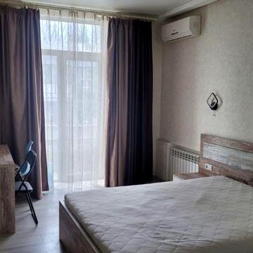 Реальная 2-ка в Центре, Университет, Алчевских 20/22