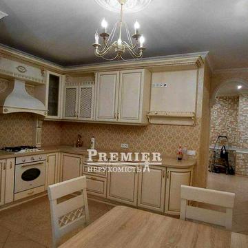 Продам сучасну 2-кімнатну квартиру з авторським ремонтом