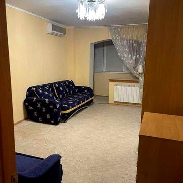 Сдаётся 1-ком. квартира ул. Князя Ярослава Мудрого\Центр