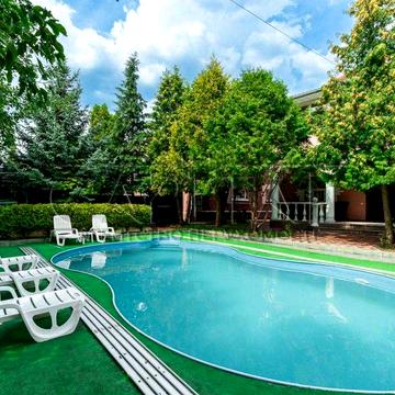 Оренда будинку з басейном, Софіївська Борщагівка