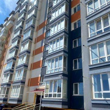 Квартира в новобудові з підземним паркінгом в районі Чайки 3й поверх ЖК МЖК "Сім'я"