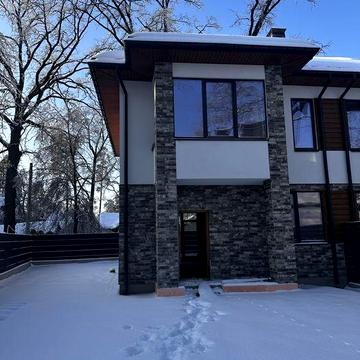 ПРОДАМ Дуплекс без ремонту Парк Незнайка Центральні комунікації