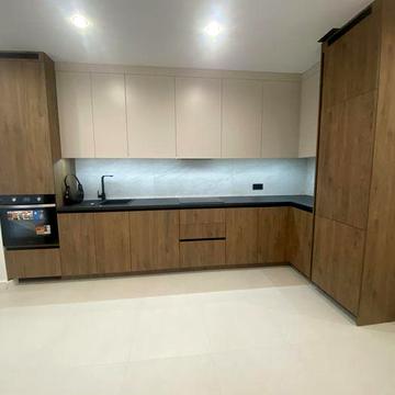 Квартира  з ремонтом в сучасній новобудові