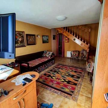 Костецька вул. (Генерала Ватутіна), 9