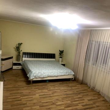 Від Власника Продається 1 Кімнатна Квартира , в центрі міста