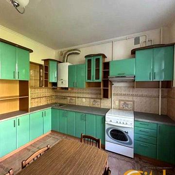 Продаж 3 кімнатної квартири, вулиця Єфремова