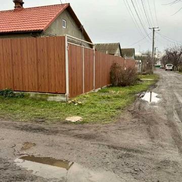 Карпатська вул., 11