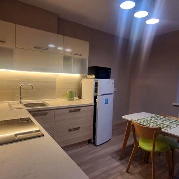 Єлизавети Чавдар вул., 24