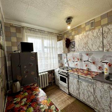 Здам 2 кімнатну квартиру в районі Д, по вул. Рябоконя