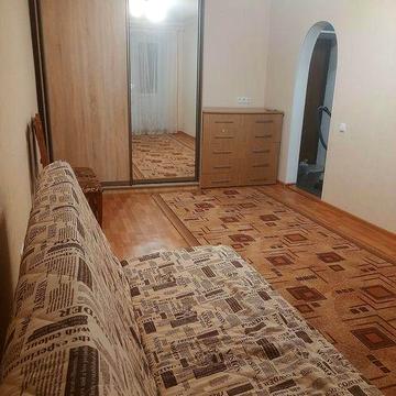 Здається  на довготривалу оренду  1к.квартира.