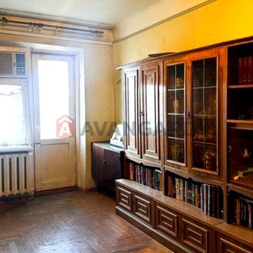 Продаж 2-кімнатної квартири в центрі Запоріжжя.