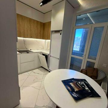 Продам 2 кімнатну квартиру на Олексіівці, вул.Домобудівельна,5