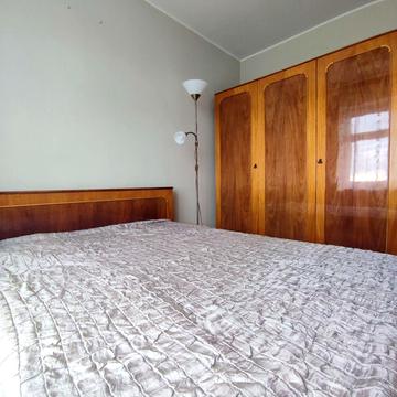 15 Квітня вул., 4