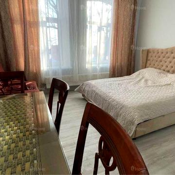 Квартира студия в центре. Метро Бекетова